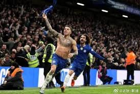 面对疯狂玩家：保持冷静是唯一的制胜法宝。（直面疯狂玩家，唯有冷静方能制胜）