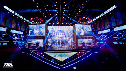 丝毫不懈怠 丝毫不懈怠